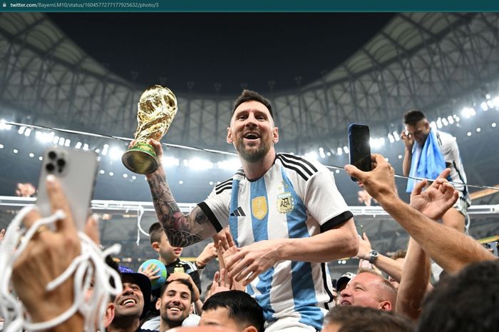 Messi merayakan kemenangan piala dunia 2022