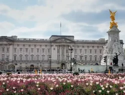 7 Pria yang Berhasil Masuk Istana Buckingham bak Drama Film, Salah Satunya Curi Celana Dalam Ratu